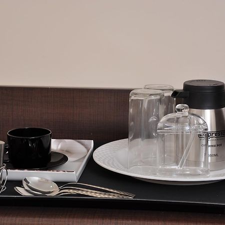 Almas Inn Hotels & Resorts チェンナイ エクステリア 写真
